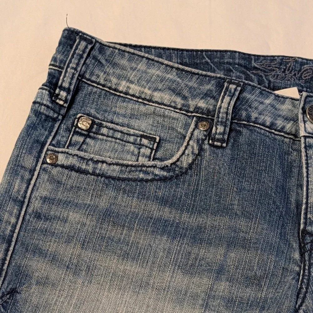 Silver Jeans Co Sammy Denim Shorts Womens 27 Medium Wash Cuffed 925 Series Short